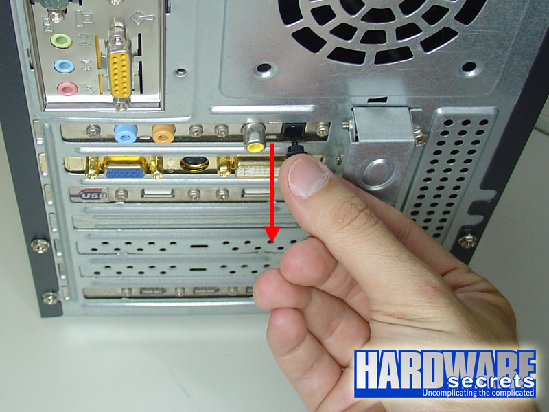 Removing the optical connector protection
